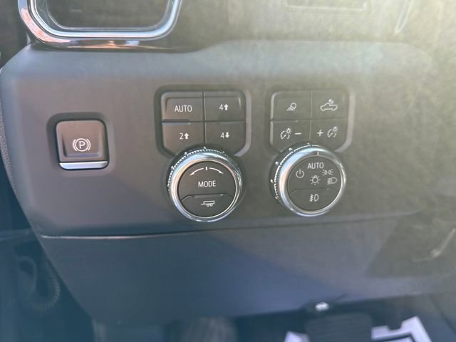2024 Gmc Sierra 3500 HD Denali photo 38