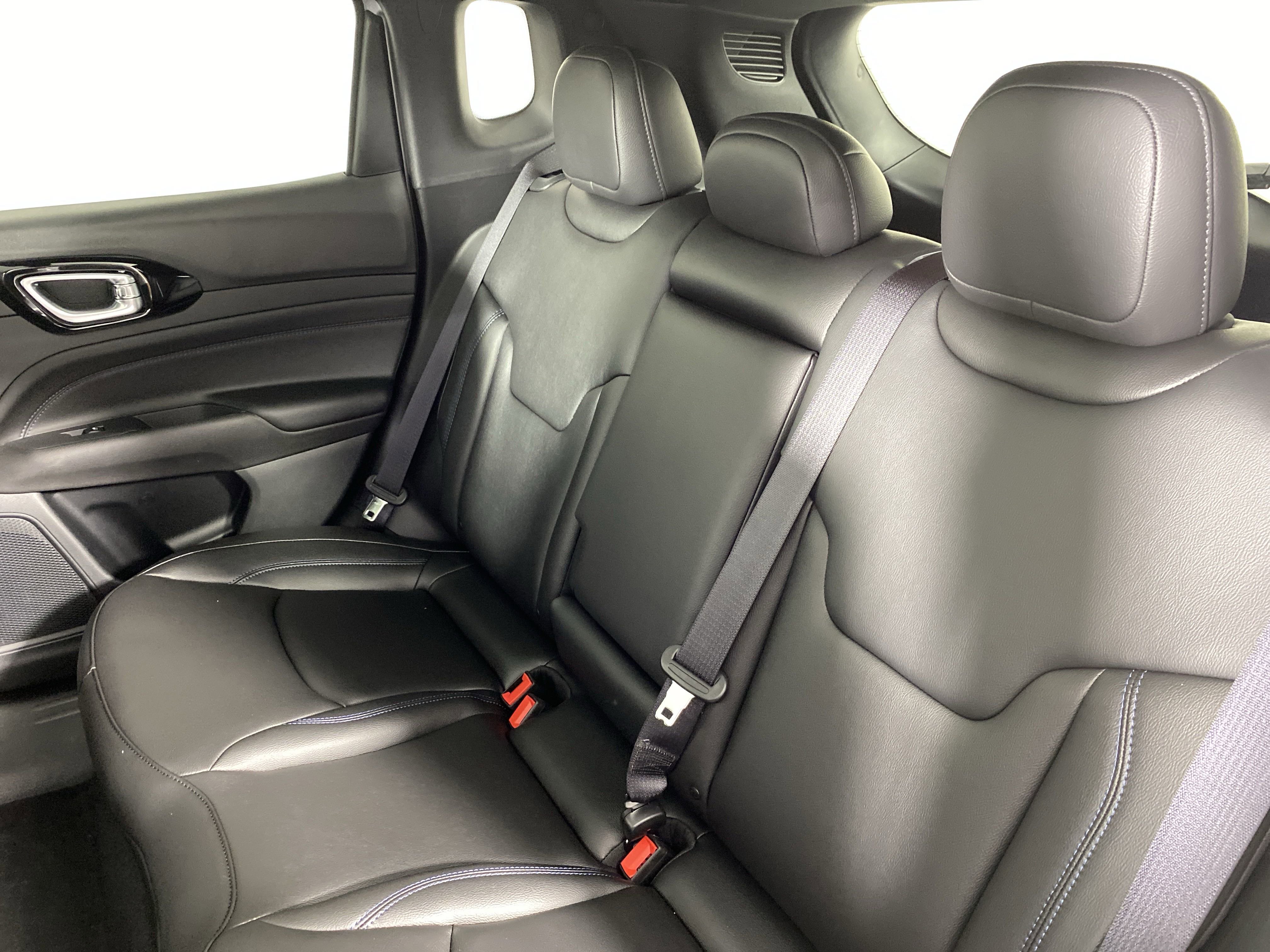 2025 Jeep Compass Limited photo 13