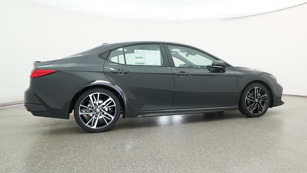 2025 Toyota Camry XSE photo 8