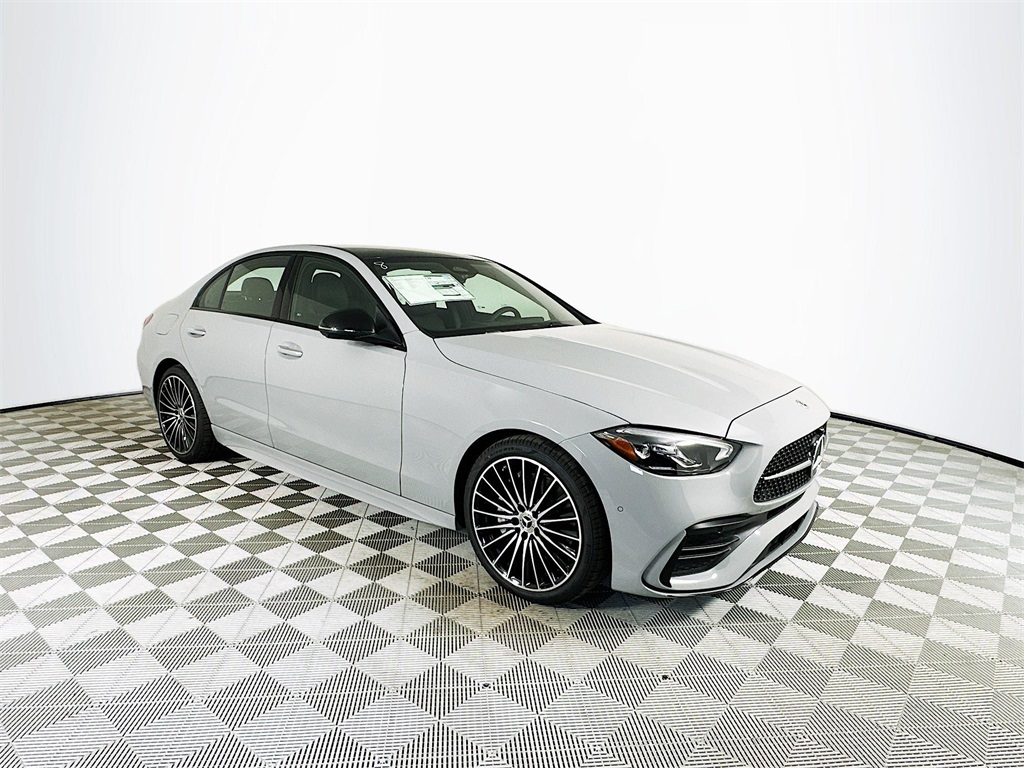 2025 Mercedes-Benz C-Class Sedan C 300's photo