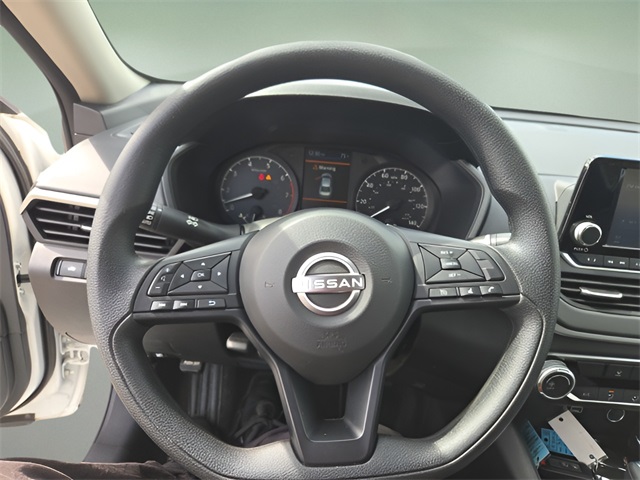 2024 Nissan Altima 2.5 S photo 11