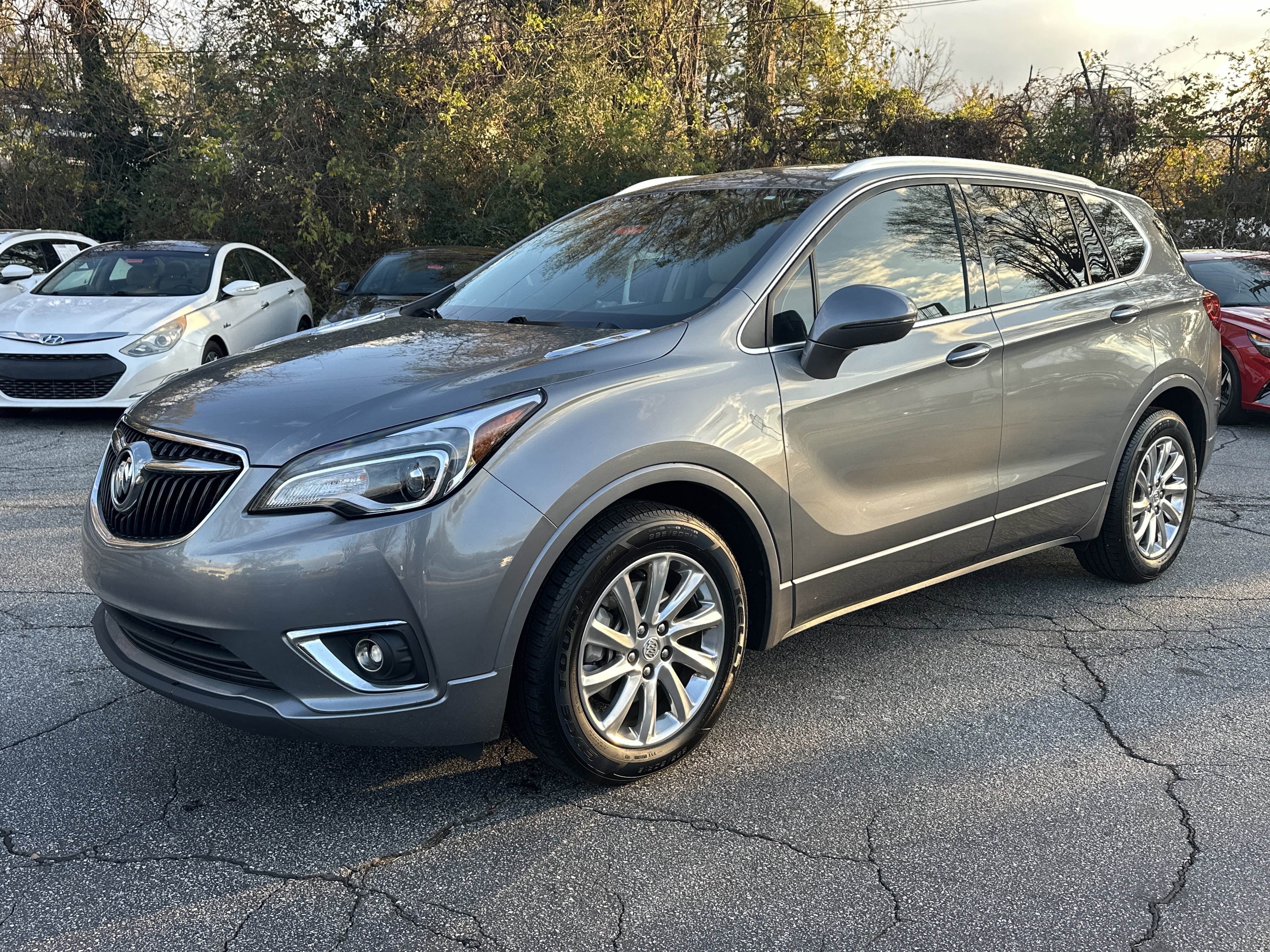 2019 Buick Envision Essence's photo
