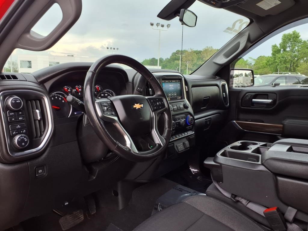 2022 Chevrolet Silverado 1500 LT photo 9