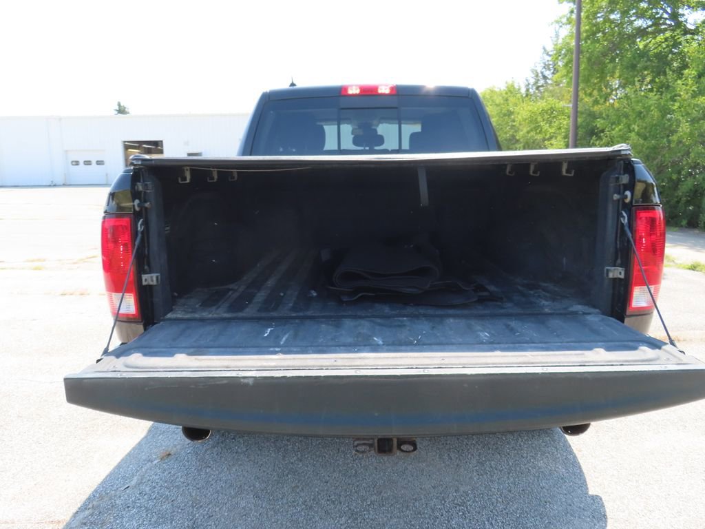 2016 Ram 1500 Big Horn photo 3