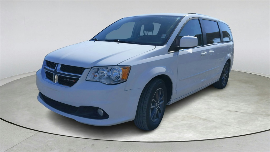 2017 Dodge Grand Caravan SXT photo 3