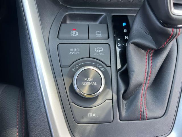 2023 Toyota RAV4 Prime SE photo 24
