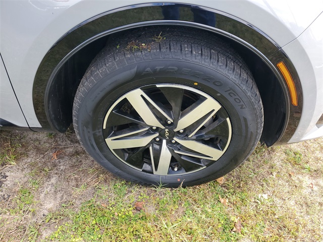 2022 Kia Sorento EX photo 4
