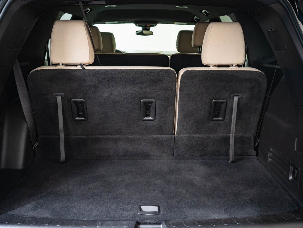 2023 Chevrolet Traverse LS photo 11