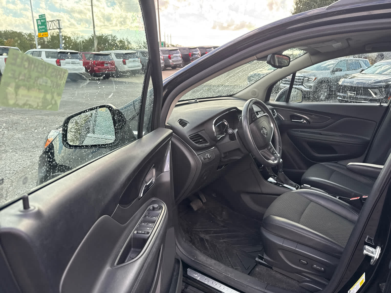 2022 Buick Encore Preferred photo 5