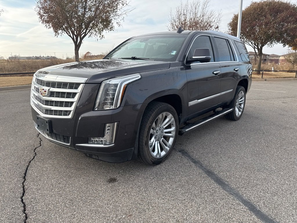 2018 Cadillac Escalade Premium Luxury's photo