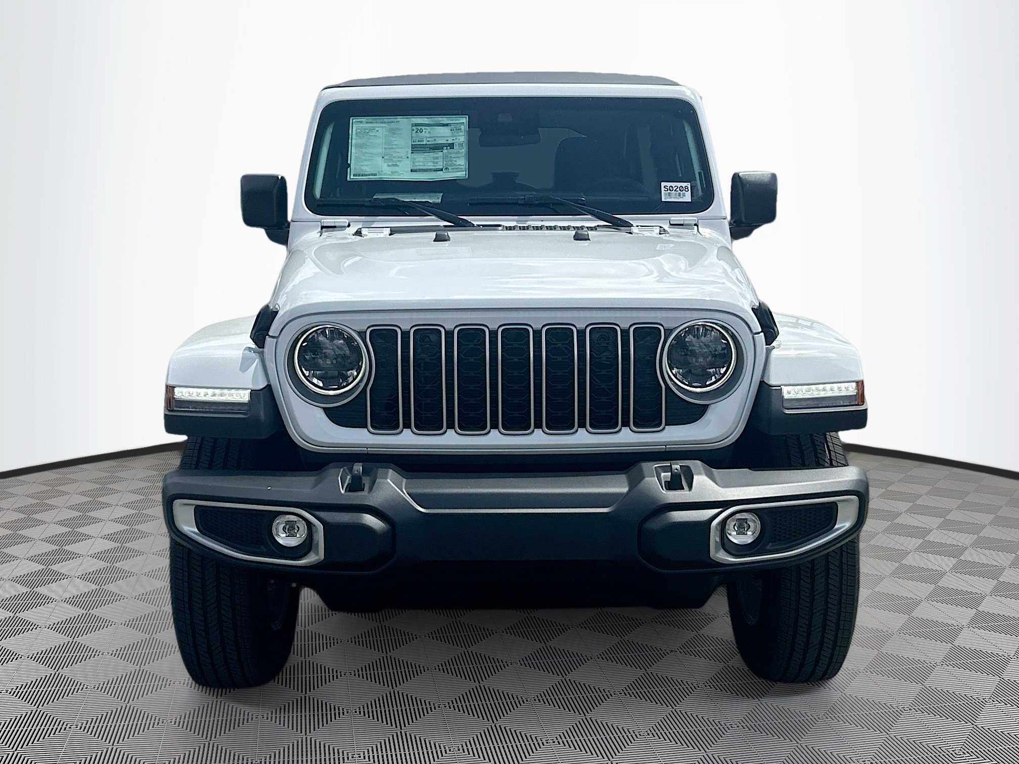 2025 Jeep Wrangler Sahara photo 2