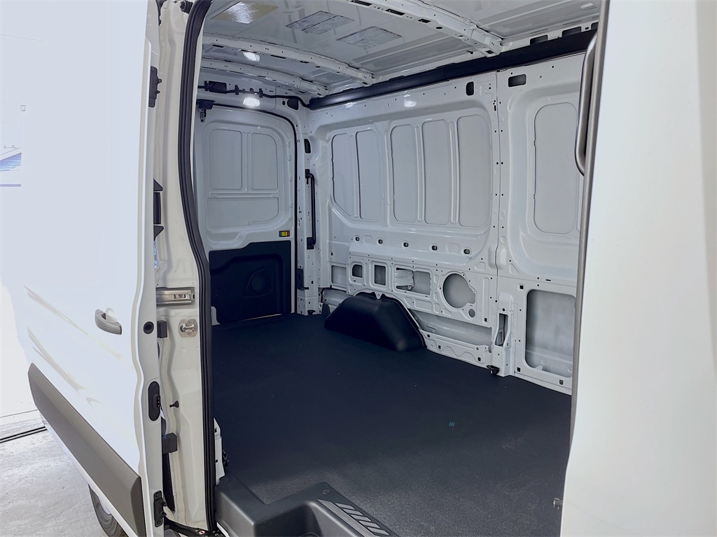 2024 Ford Transit Cargo Van photo 23