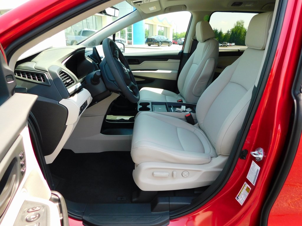 2025 Honda Odyssey EX-L photo 12