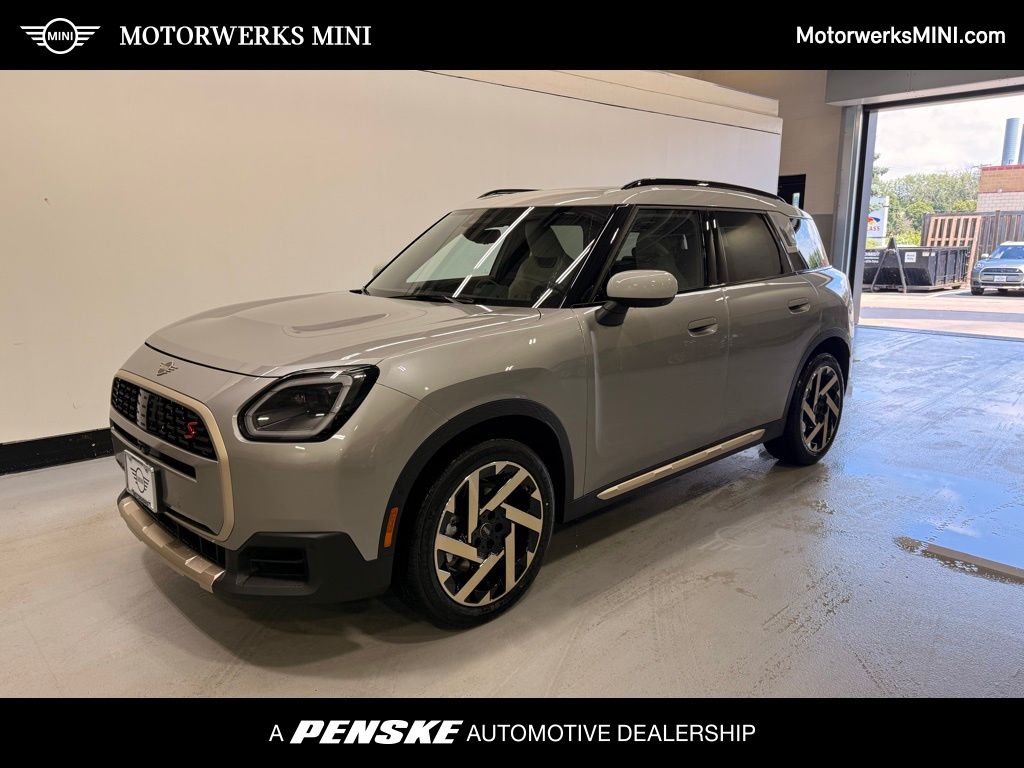 2025 MINI Countryman S's photo