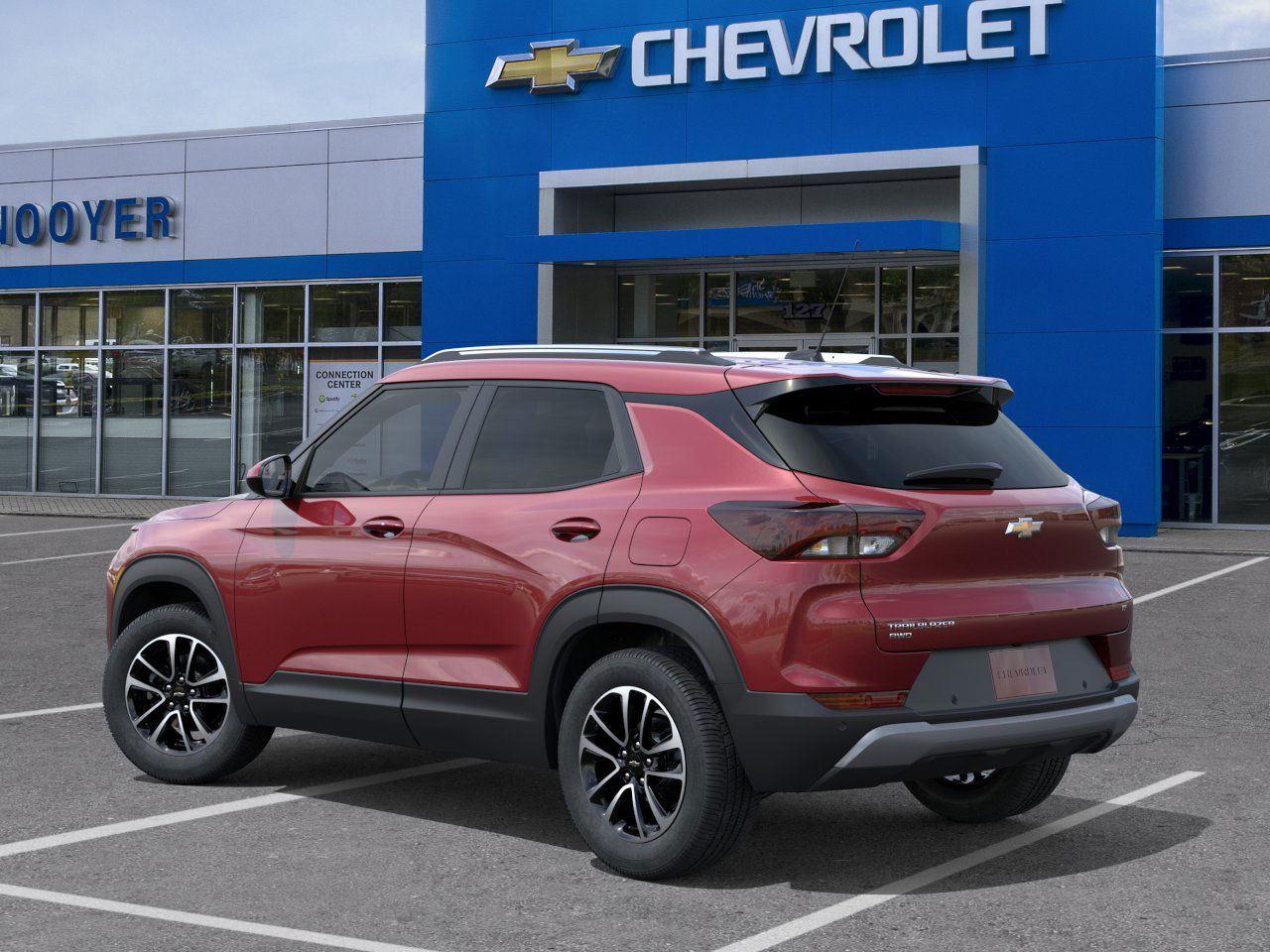 2025 Chevrolet Trailblazer LT photo 2