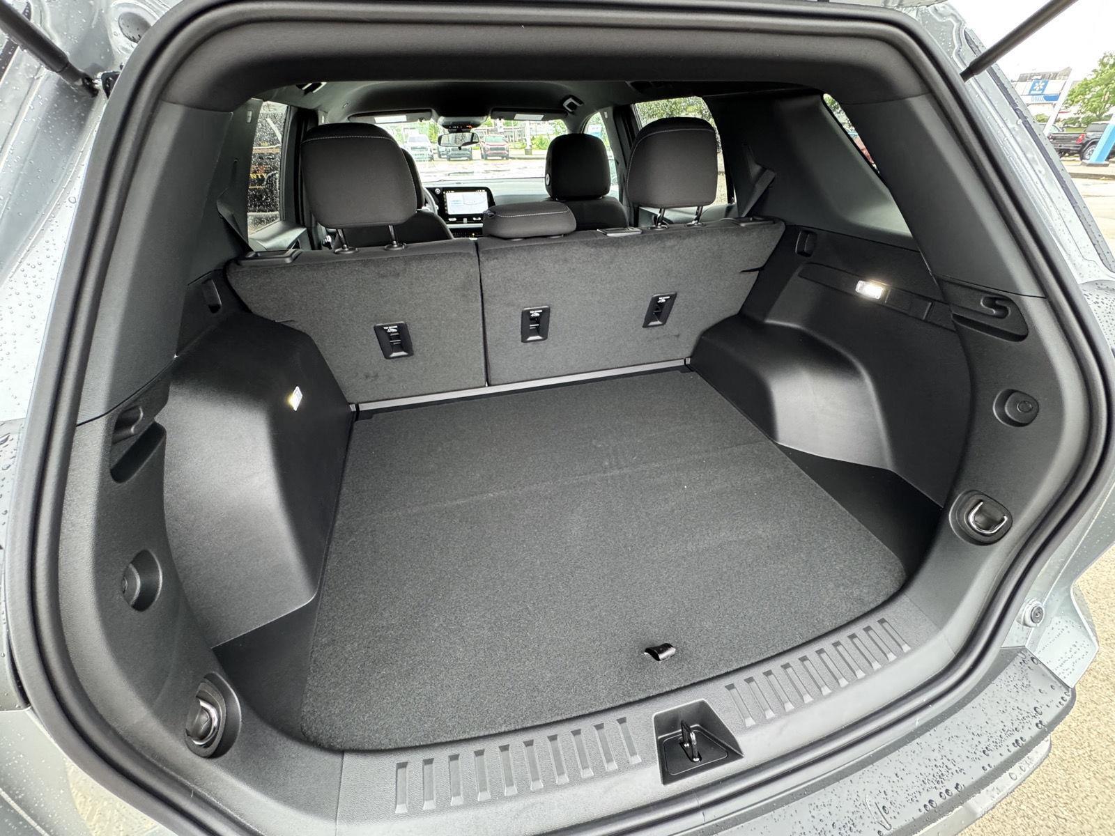 2026 Chevrolet Equinox LT photo 31