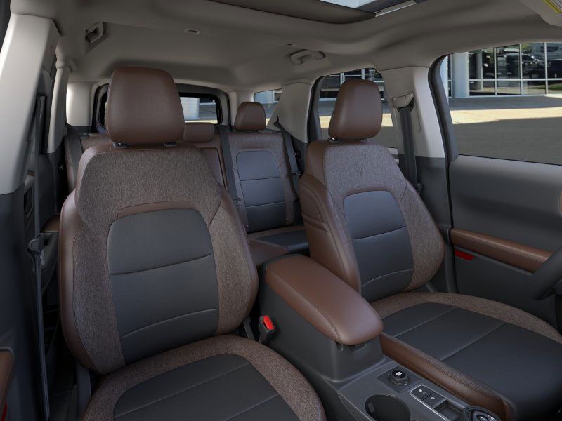 2025 Ford Bronco Sport Outer Banks photo 3