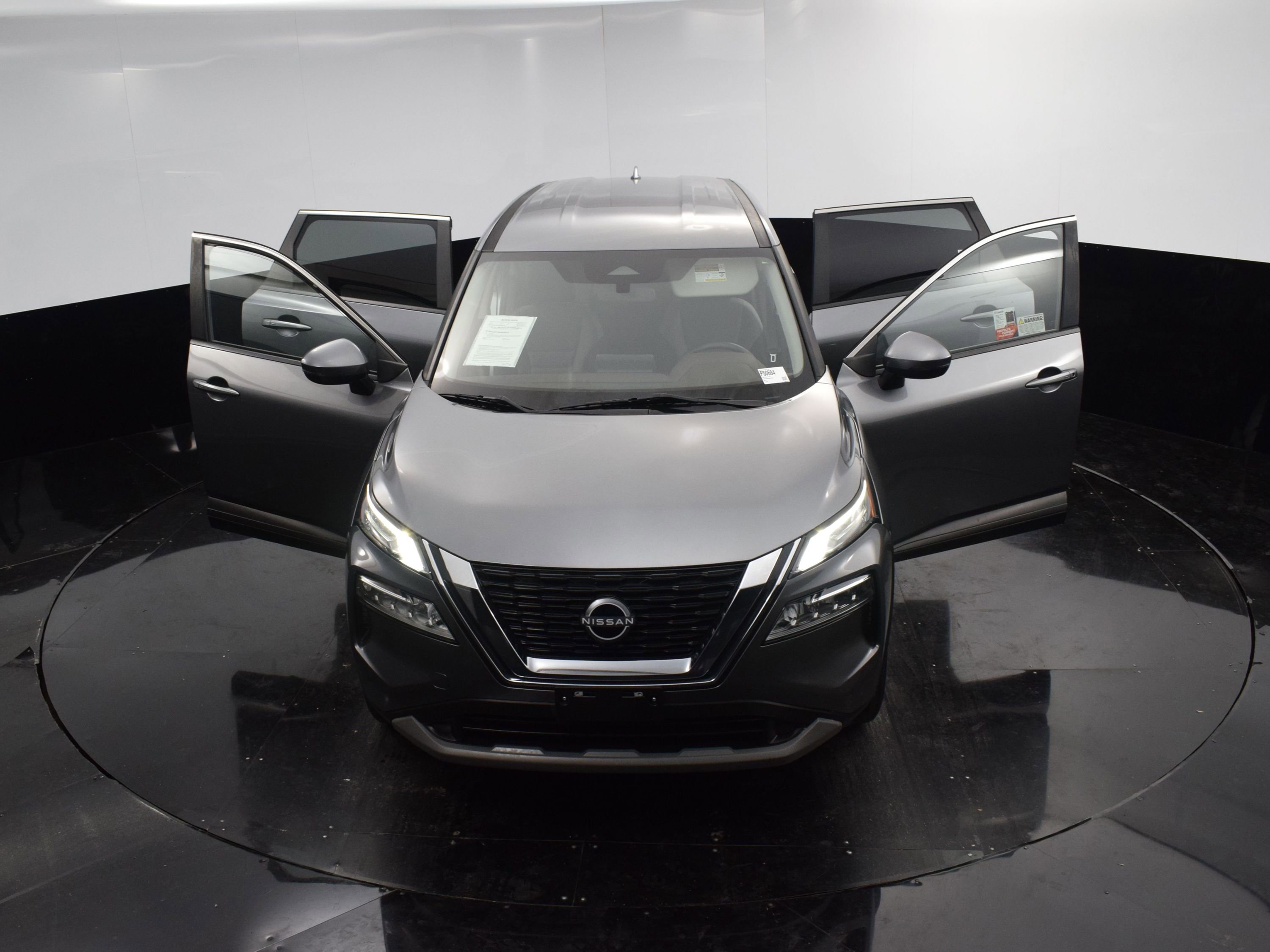 2023 Nissan Rogue SV photo 32