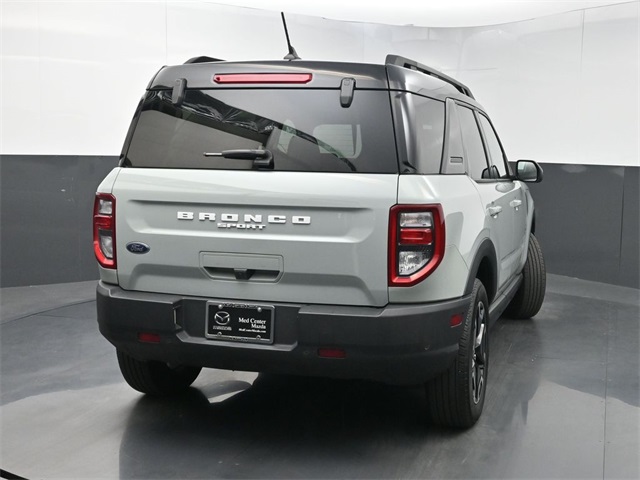 2024 Ford Bronco Sport Outer Banks photo 3