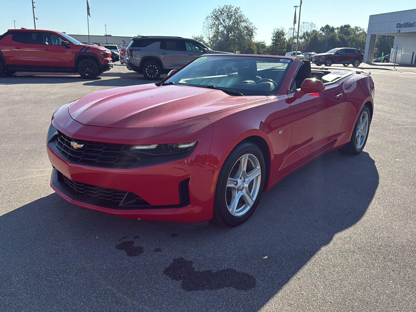 2019 Chevrolet Camaro 1LT photo 2