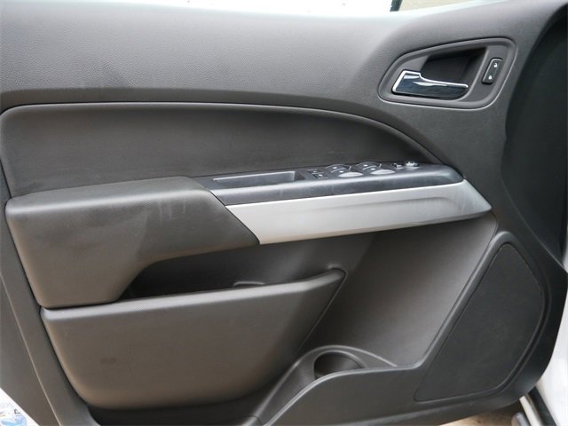 2021 Chevrolet Colorado LT photo 12