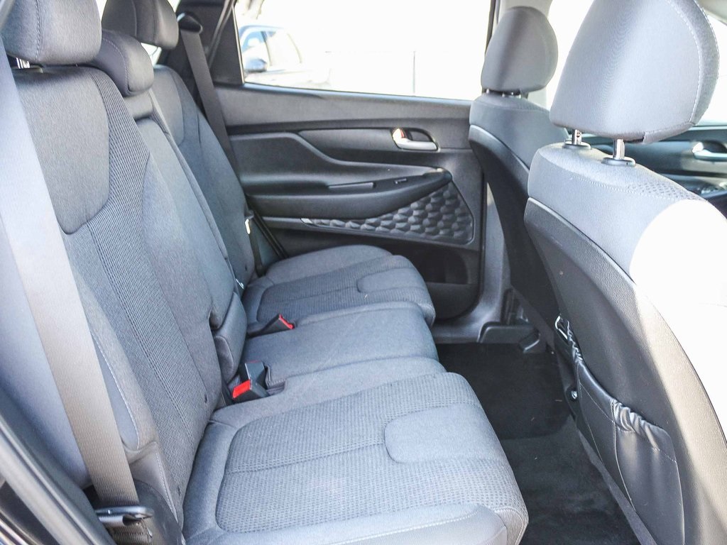 2022 Hyundai Santa Fe SEL photo 16
