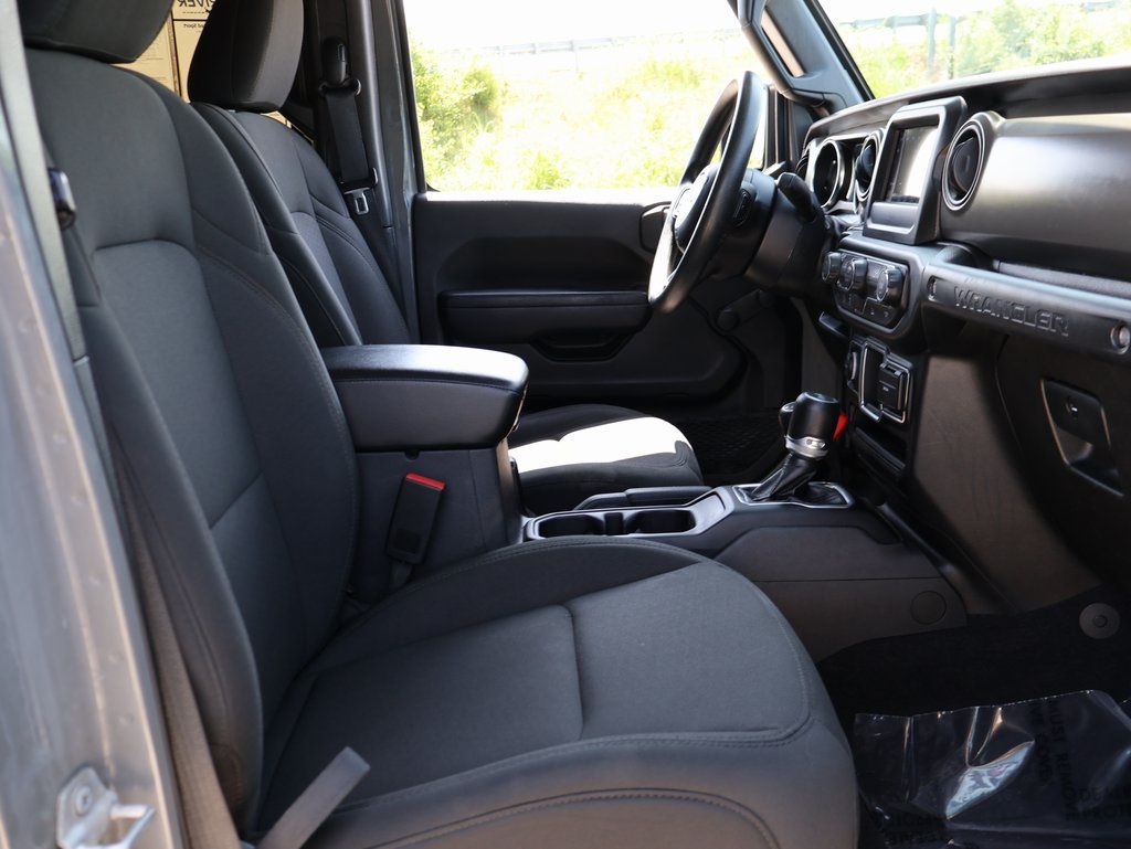 2022 Jeep Wrangler Unlimited Sport photo 9