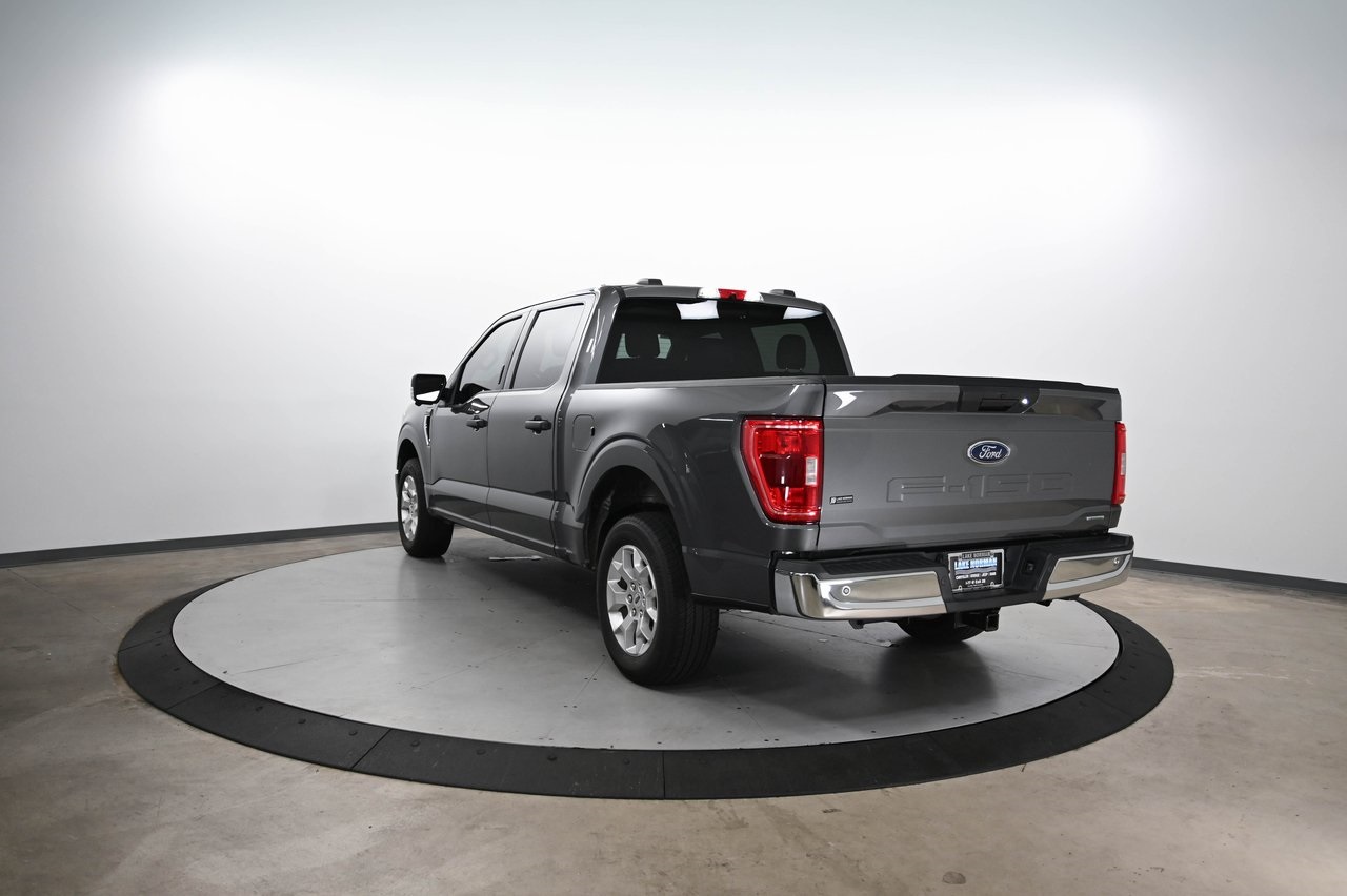 2022 Ford F-150 XLT photo 7