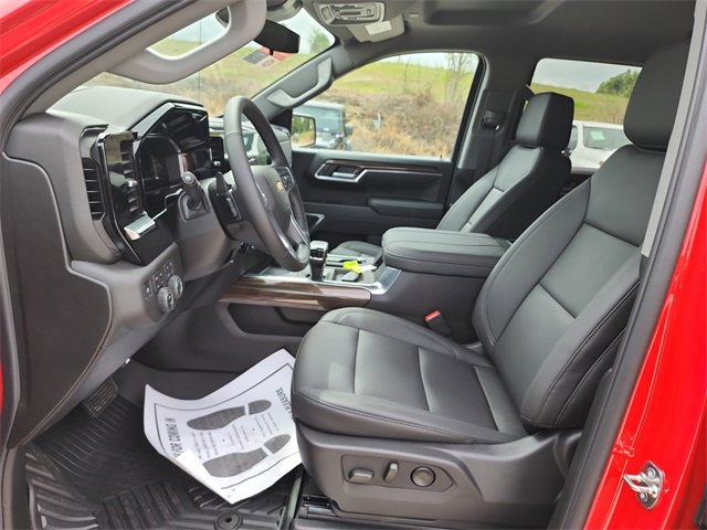 2026 Chevrolet Silverado 1500 LT photo 16