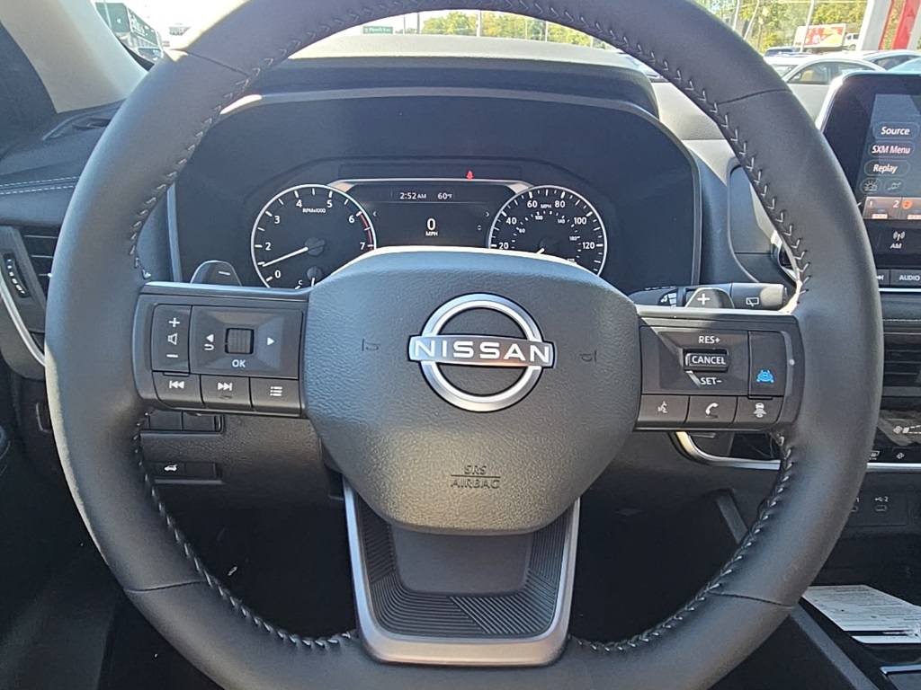 2026 Nissan Rogue SV photo 14