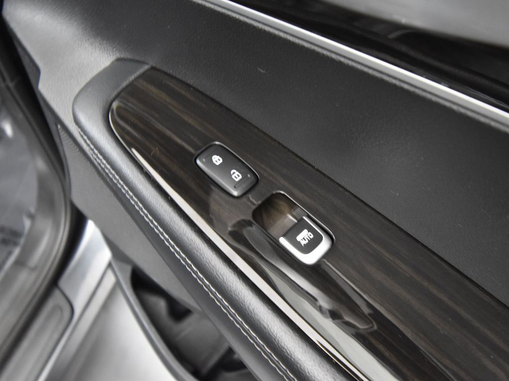 2020 Kia Sorento LX photo 38