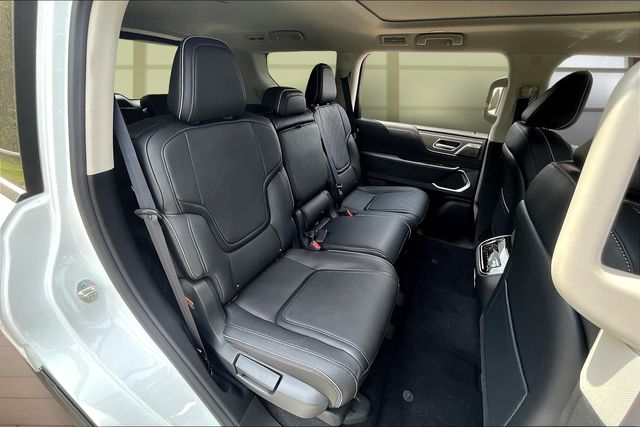2026 Infiniti QX80 Luxe photo 27
