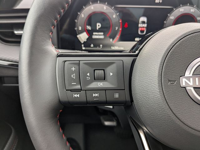2025 Nissan Kicks SR photo 19