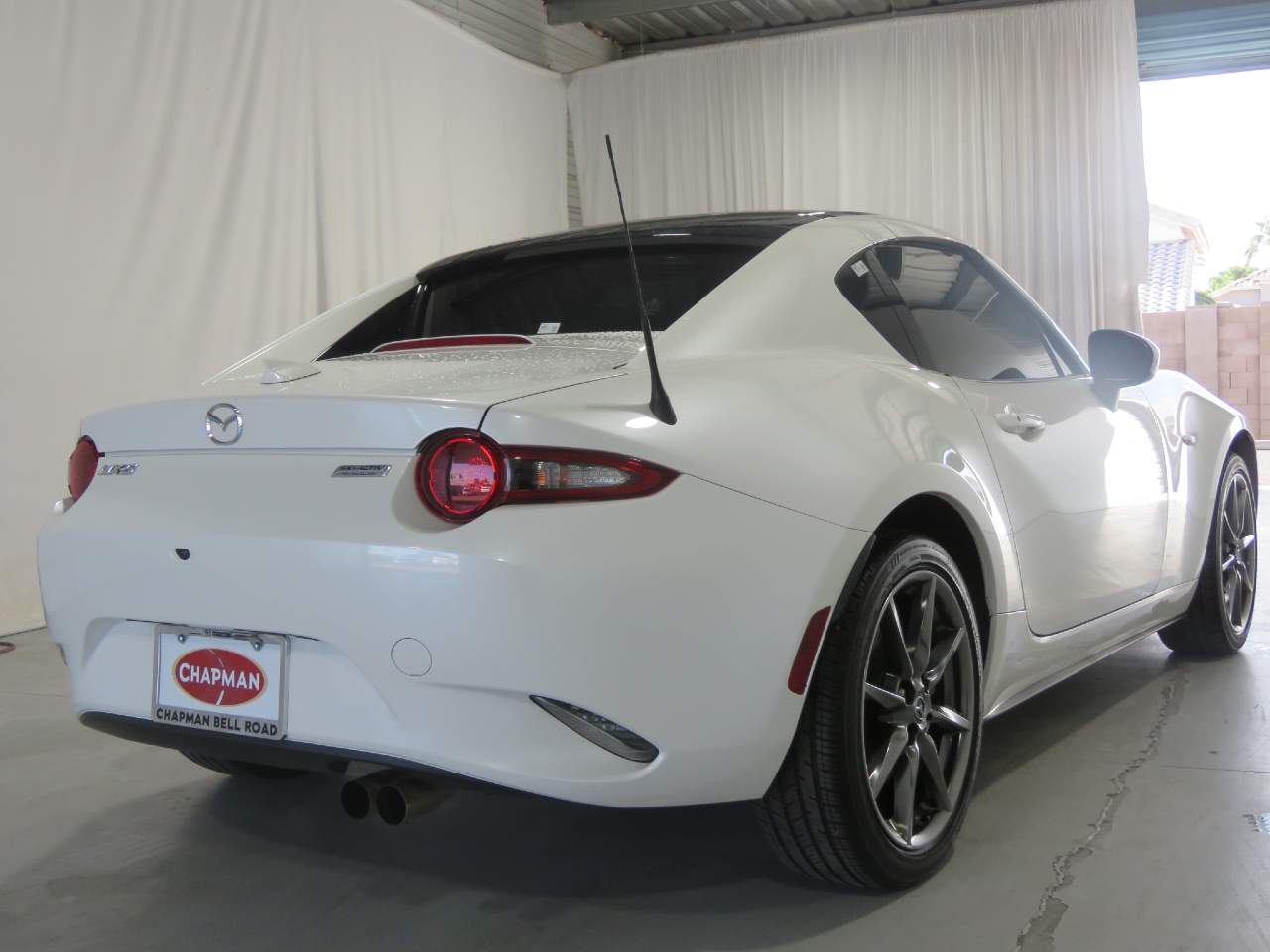 2019 Mazda MX-5 Miata Miata RF Grand Touring photo 4