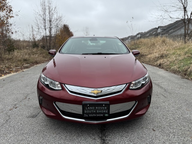 2017 Chevrolet Volt Premier photo 3