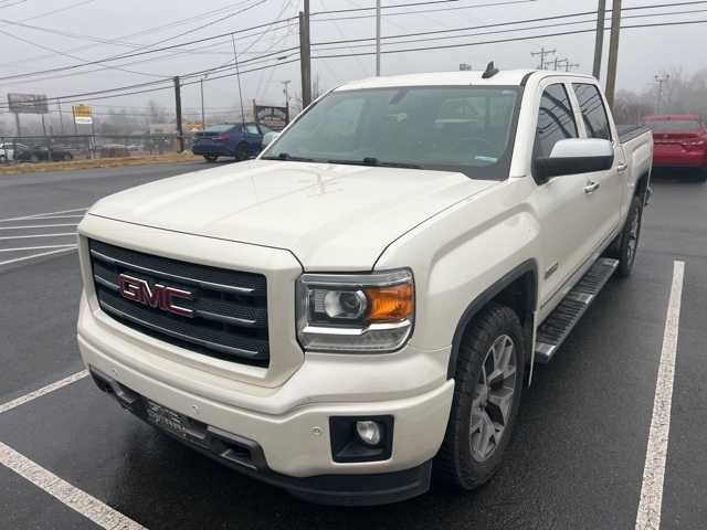 2015 GMC Sierra 1500 SLT's photo