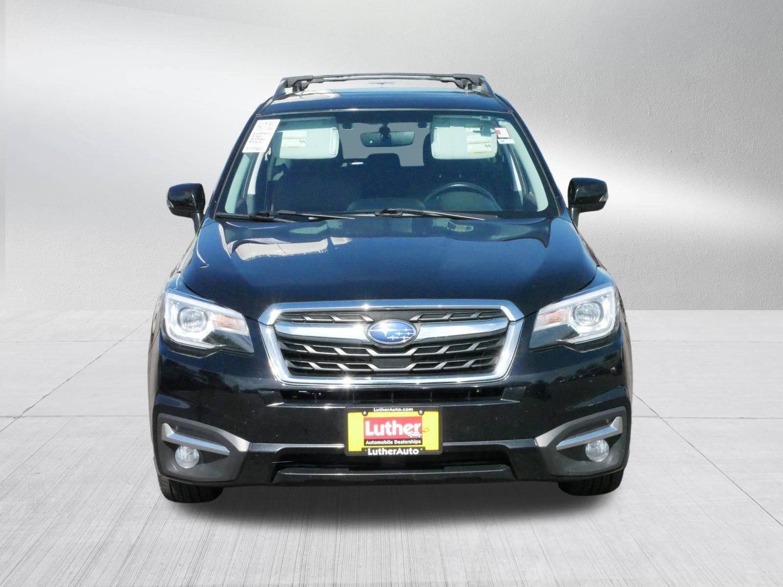 2018 Subaru Forester Touring photo 3