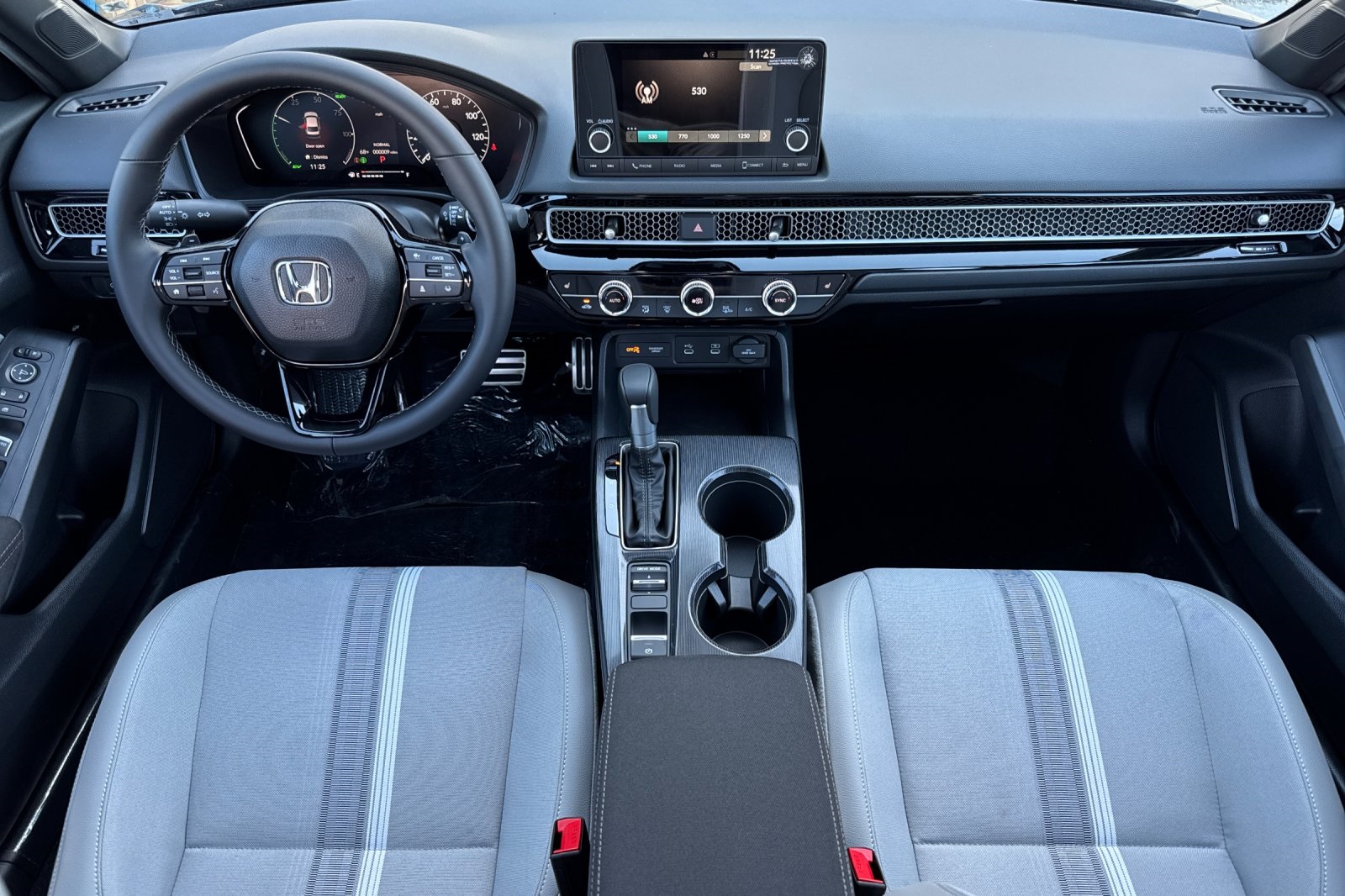 2026 Honda Civic Hybrid Sport photo 9