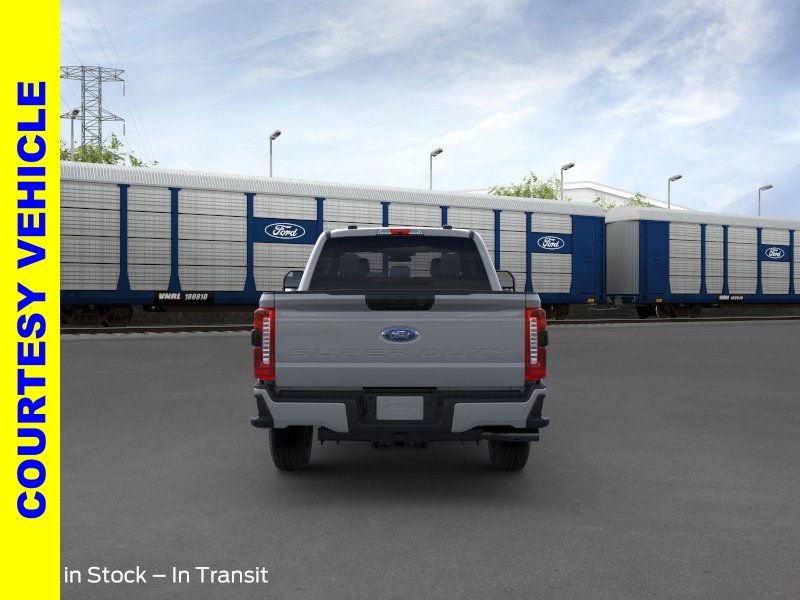 2025 Ford F-250 photo 4