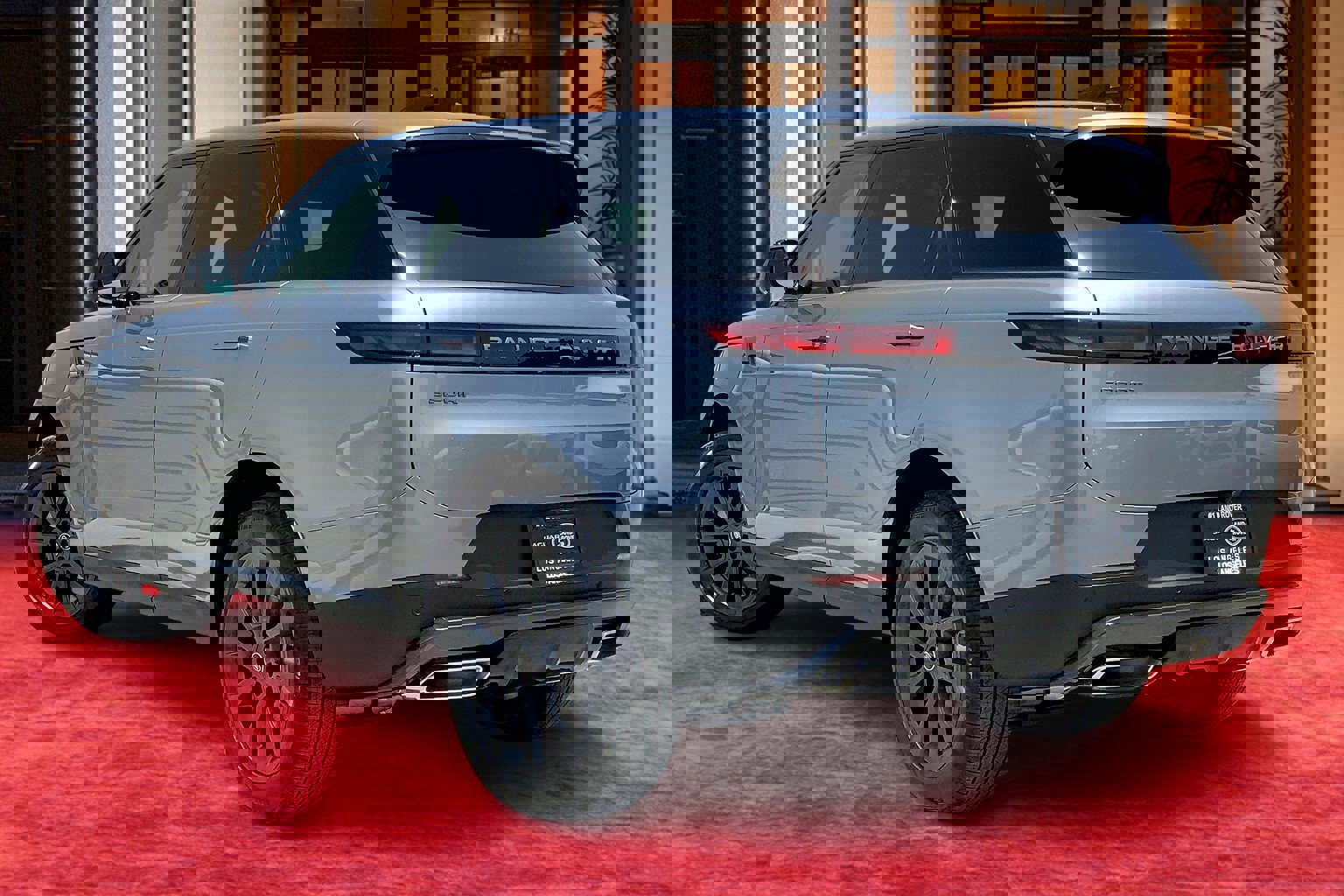 2025 Land Rover Range Rover Sport P360 S photo 2