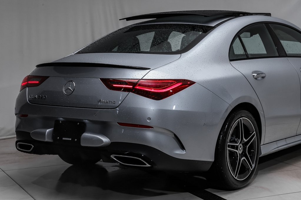 2025 Mercedes Benz CLA 250 4MATIC photo 4