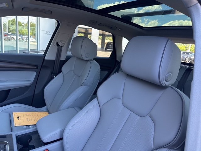 2025 Audi Q5 45 S line Premium Plus photo 13