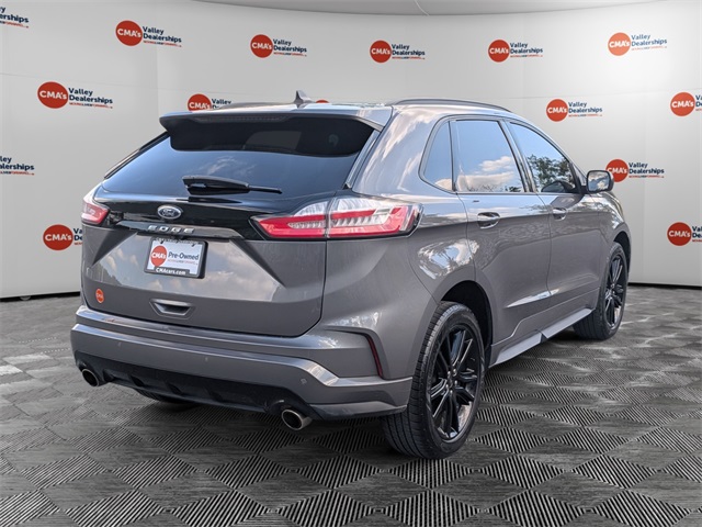 2021 Ford Edge ST photo 5