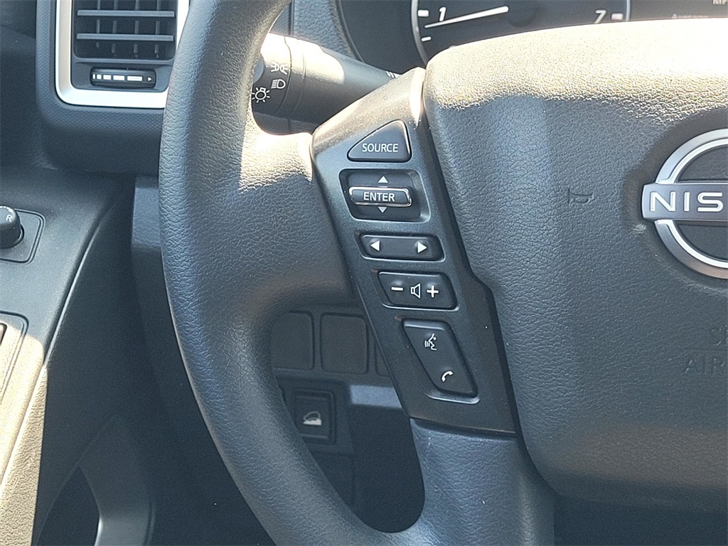 2023 Nissan Frontier SV photo 24