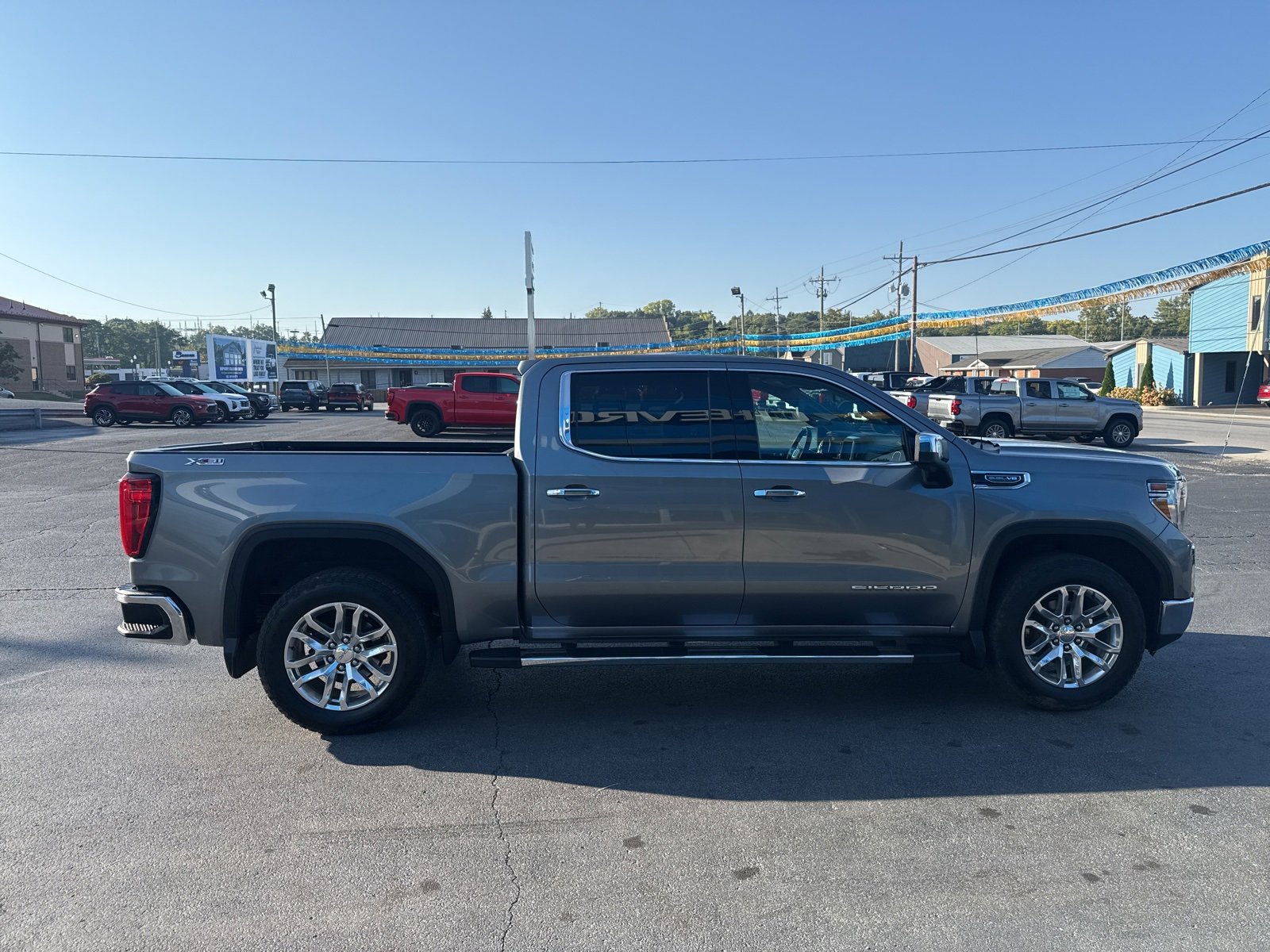 2021 Gmc Sierra 1500 SLT photo 12