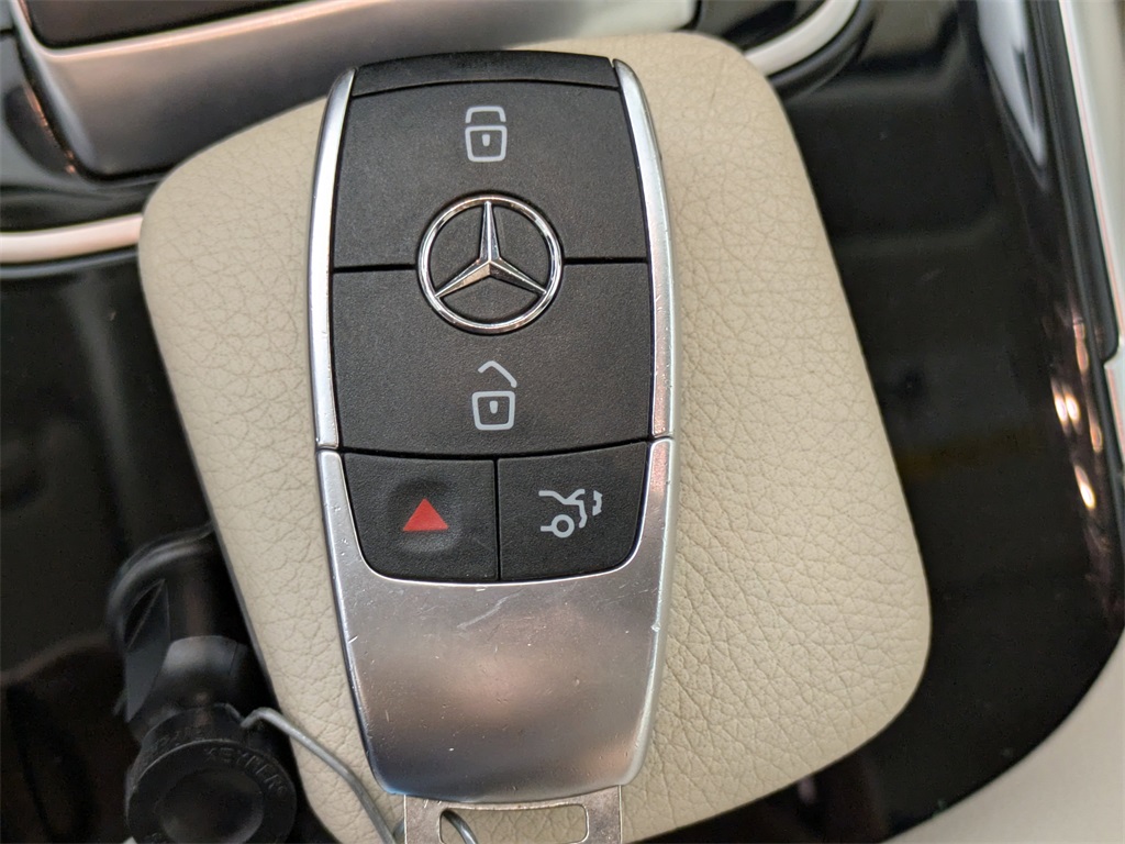 2020 Mercedes Benz GLB 250 4MATIC photo 26
