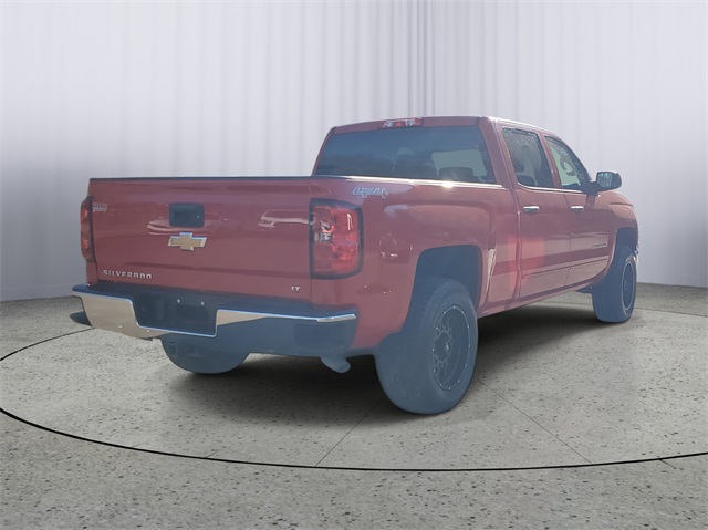 2015 Chevrolet Silverado 1500 LT photo 3