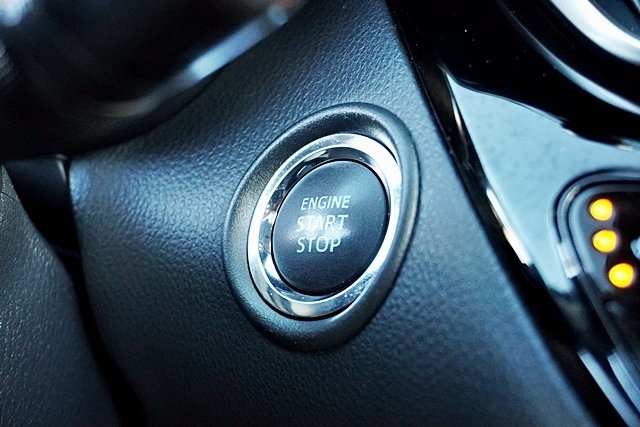 Used 2022 Red Toyota XLE image 28