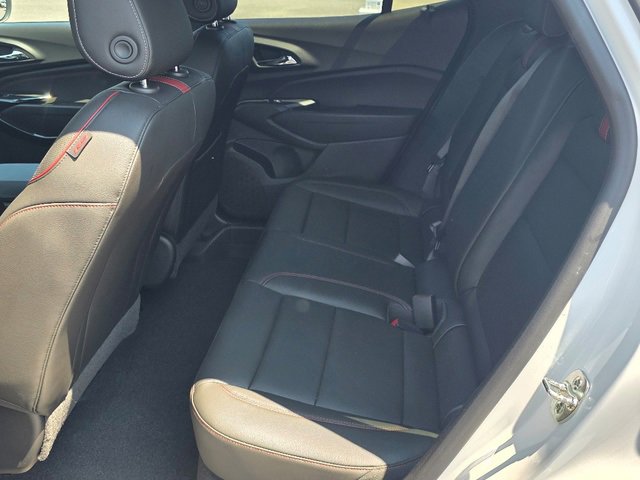2025 Chevrolet Trax photo 9