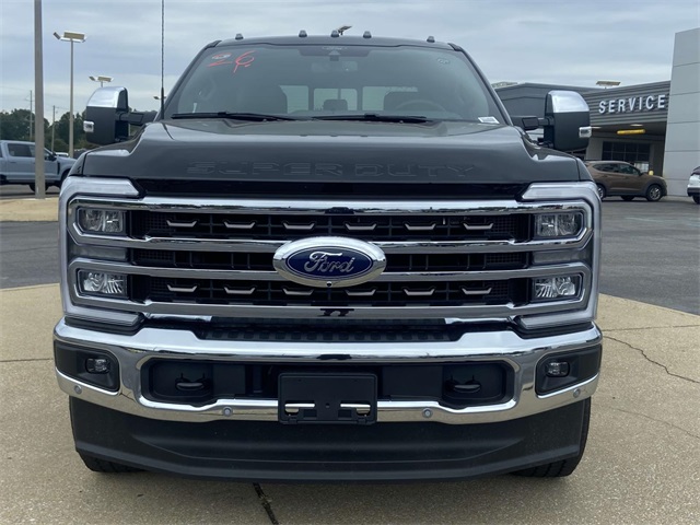 2026 Ford F-350 photo 6